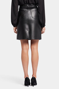 5 Pocket Skirt | Black | Skirt | NYDJ