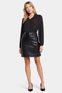 5 Pocket Skirt | Black | Skirt | NYDJ