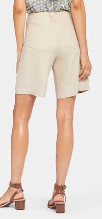 5 Pocket Bermuda Short Beige Stretch Linen | Feather | Shorts | NYDJ