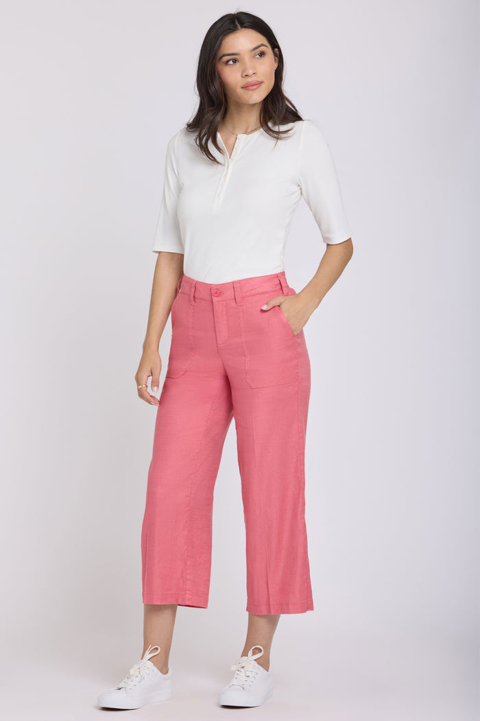 Wide Leg Cargo Capri Pants In Stretch Linen | Desert Rose