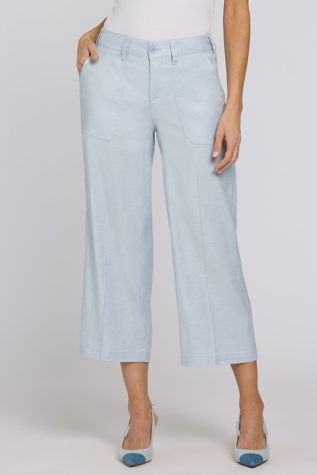 Wide Leg Cargo Capri Pants In Stretch Linen | Blue Clover