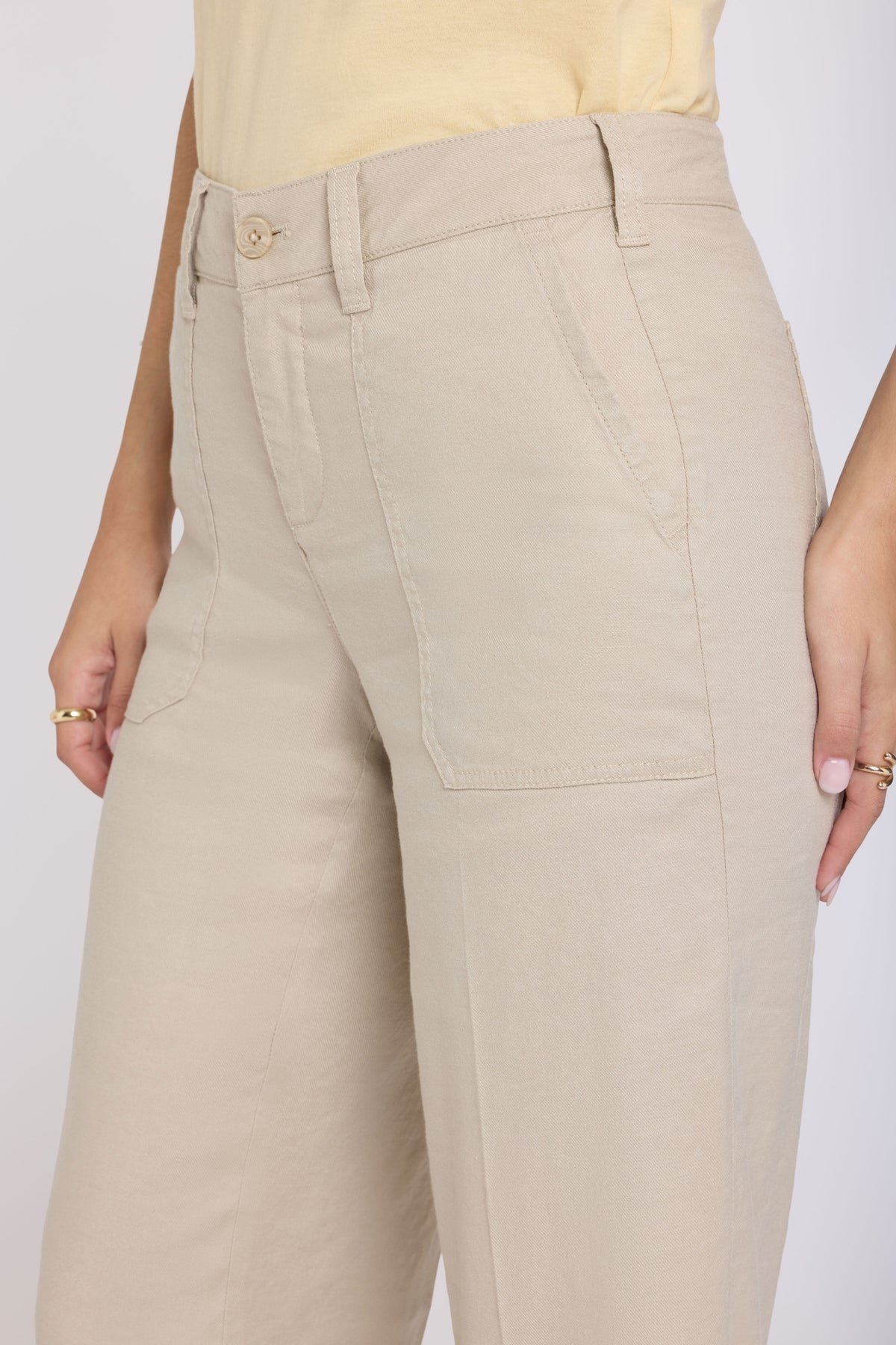 Wide Leg Cargo Capri Pants In Stretch Linen | Feather | Pants | NYDJ