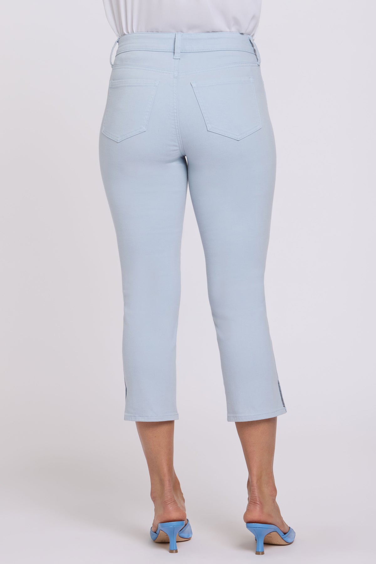 Chloe Capri Jeans In Cool Embrace® Denim | Blue Clover