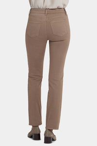 Marilyn Straight | Elmwood | Pants | NYDJ