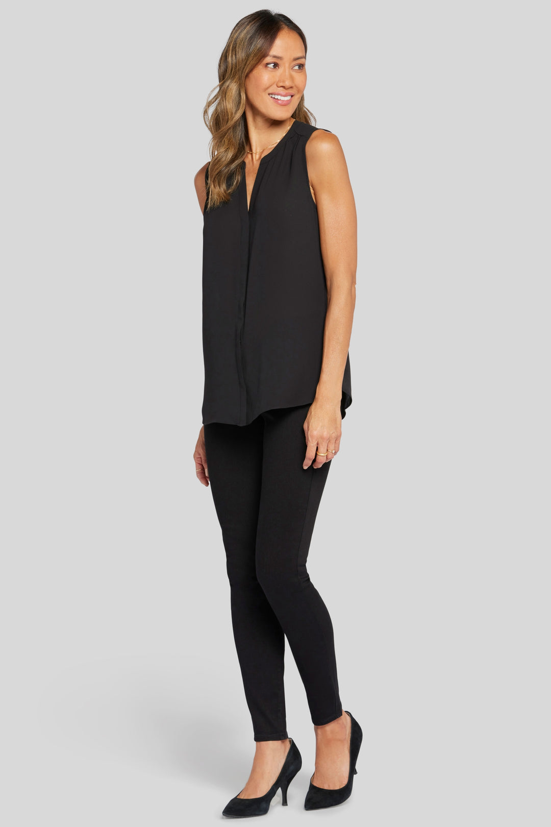 Sleeveless Pintuck Blouse | Black