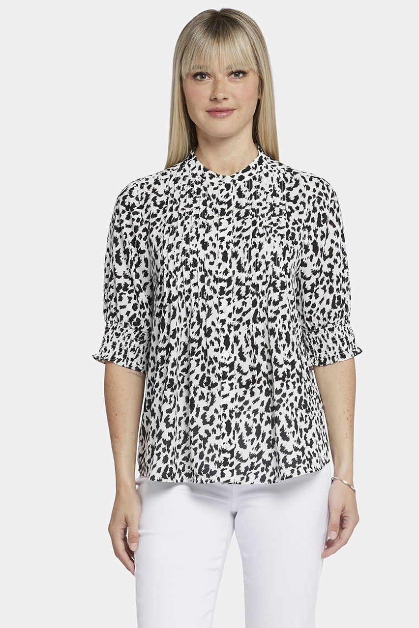 Pleated Short Sleeved Blouse Animal Print | Gato | Blouse | NYDJ