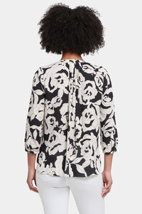 Pintuck Blouse | La Solana