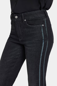 Marilyn Straight Jeans | French Nightfall | Denim | NYDJ