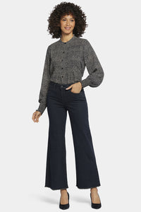 Teresa Wide Leg Ankle Jeans Frayed Hems Black Premium Denim | Huntley | Pants | NYDJ