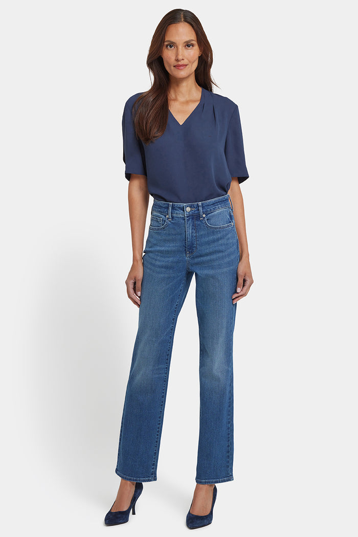 Marilyn Straight Jeans | Lake Notre-Dame | Denim | NYDJ