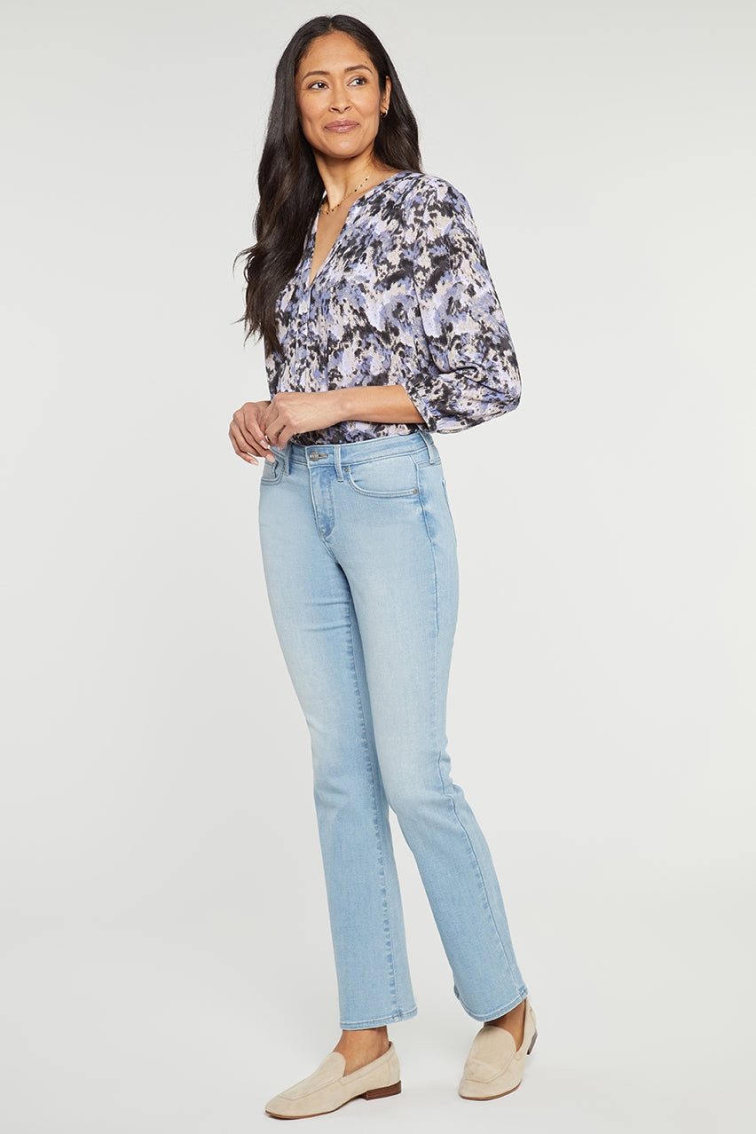 Barbara Bootcut Jeans Light Blue Premium Denim (Petite) | Northstar | Denim | NYDJ