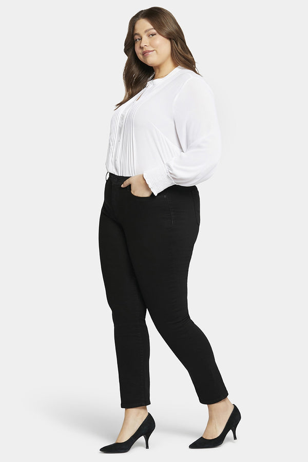 Sheri Slim Jeans Black Premium Denim (Plus) | Black | Denim | NYDJ