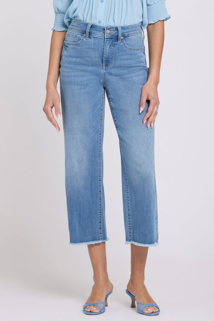 Coco Relaxed Wide Leg Crop Jeans With High Rise | Vista Lake | Denim | NYDJ