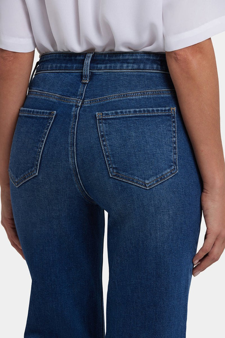 HR Bailey Relaxed Straight | Dark Loire | Denim | NYDJ