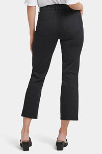 Marilyn Straight Ankle Jeans | Black | Denim | NYDJ