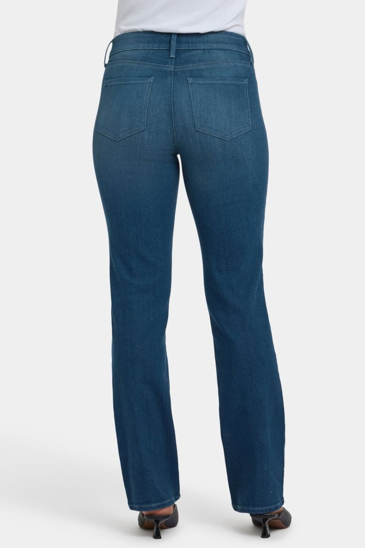 Marilyn Straight Jeans | Hugo Rain | Denim | NYDJ