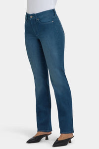 Marilyn Straight Jeans in Tall | Hugo Rain | Denim | NYDJ