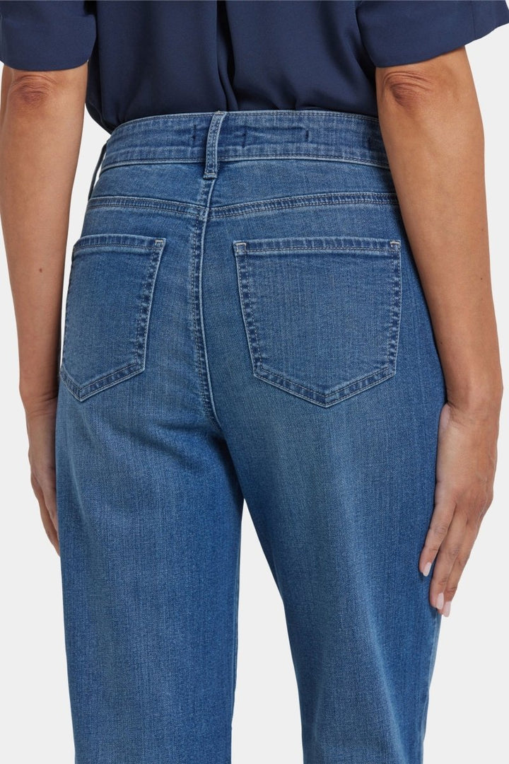 Marilyn Straight Jeans in Tall | Lake Notre-Dame | Denim | NYDJ