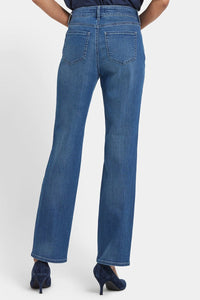 Marilyn Straight Jeans | Lake Notre-Dame | Denim | NYDJ