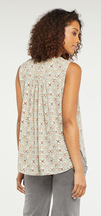 Sleeveless Pintuck Floral Print | Fox Cove | Top | NYDJ