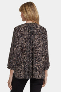 Pintuck Blouse | Camille La Vie | Blouse | NYDJ