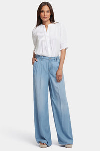Whitney Pleated Trouser With Super High Rise | Canary Beach | Trouser | NYDJ